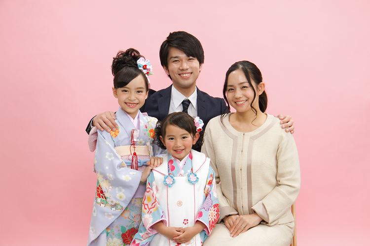 七五三の家族写真はどうする？服装は？失敗しないコツとおすすめの写真スタジオ