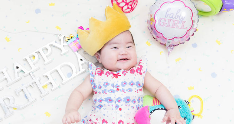 ハーフバースデーをお祝いしよう！おすすめの飾りや離乳食、写真撮影の仕方